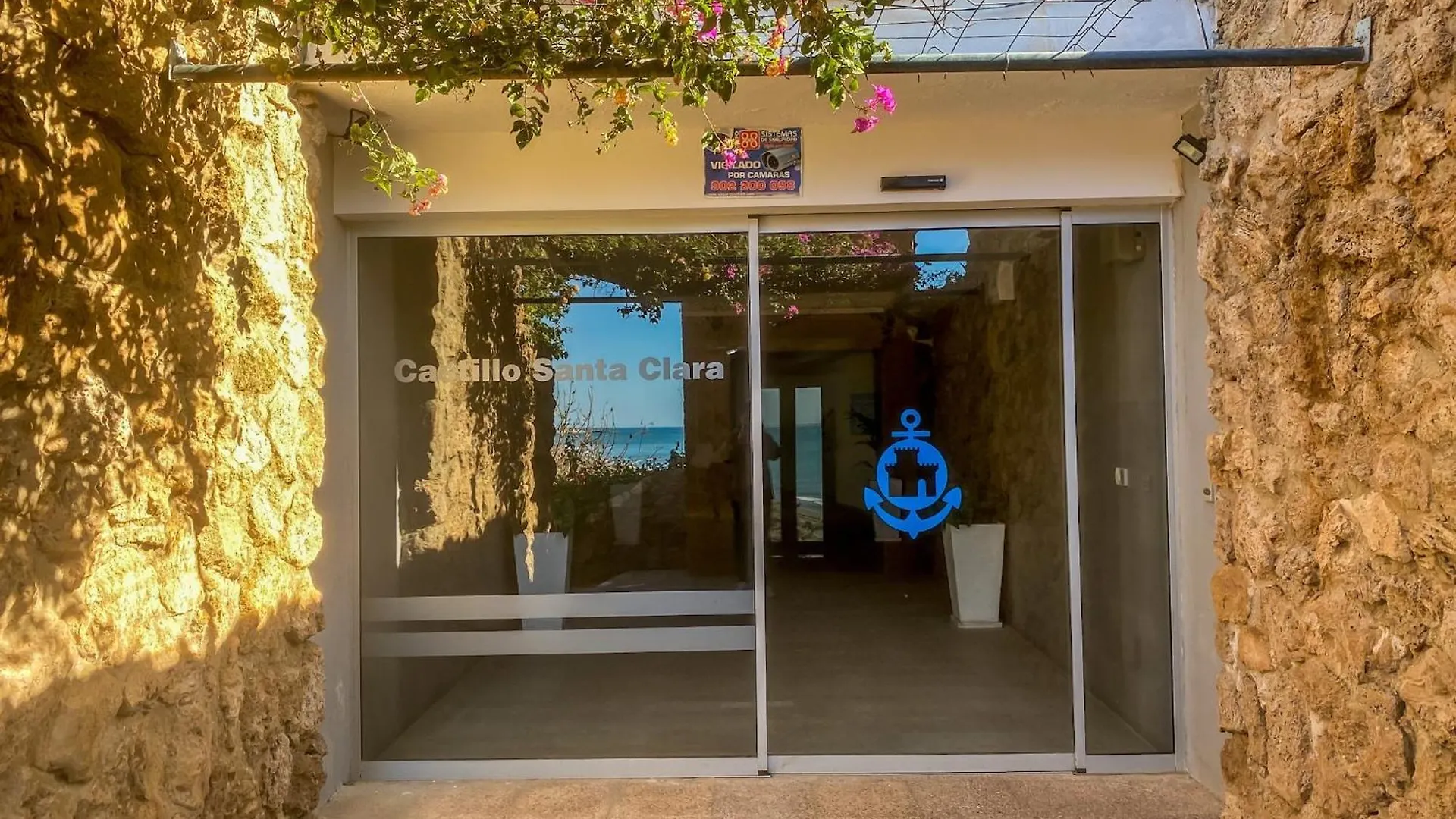 Sea-View Apartment Near La Carihuela 托雷莫利诺斯 0*,  西班牙